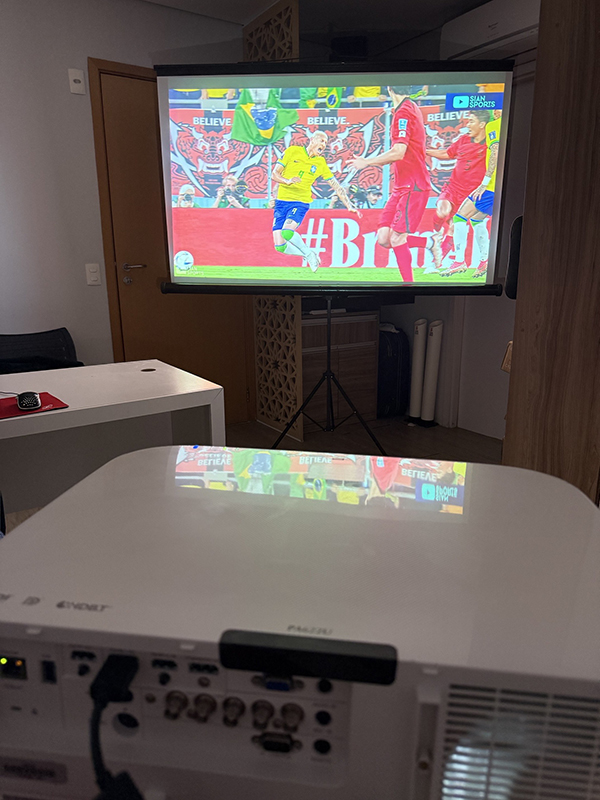Projetor Epson de alto brilho para locação na Vila Leopoldina SP